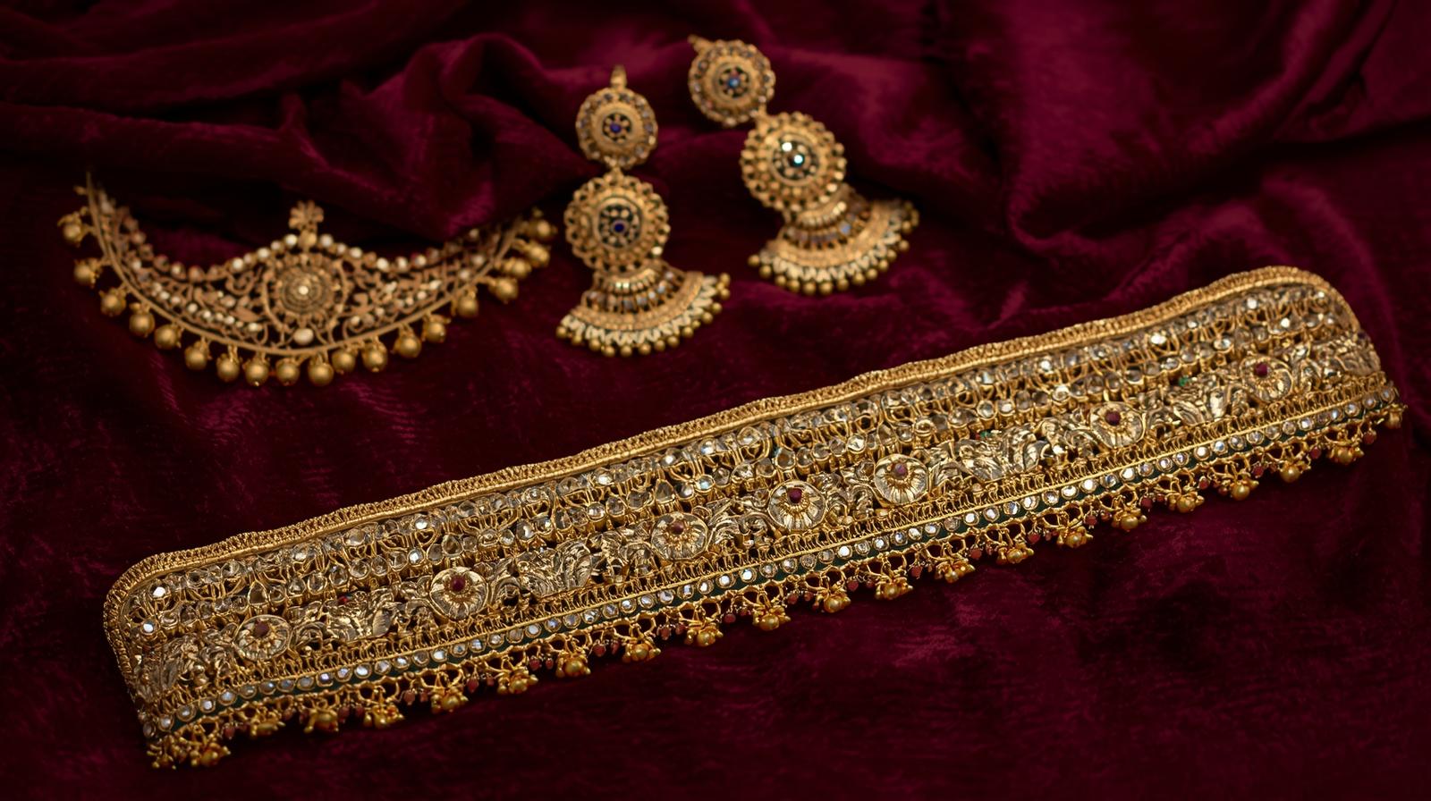 Waist Belts, Arm Bands & Hair Accessories